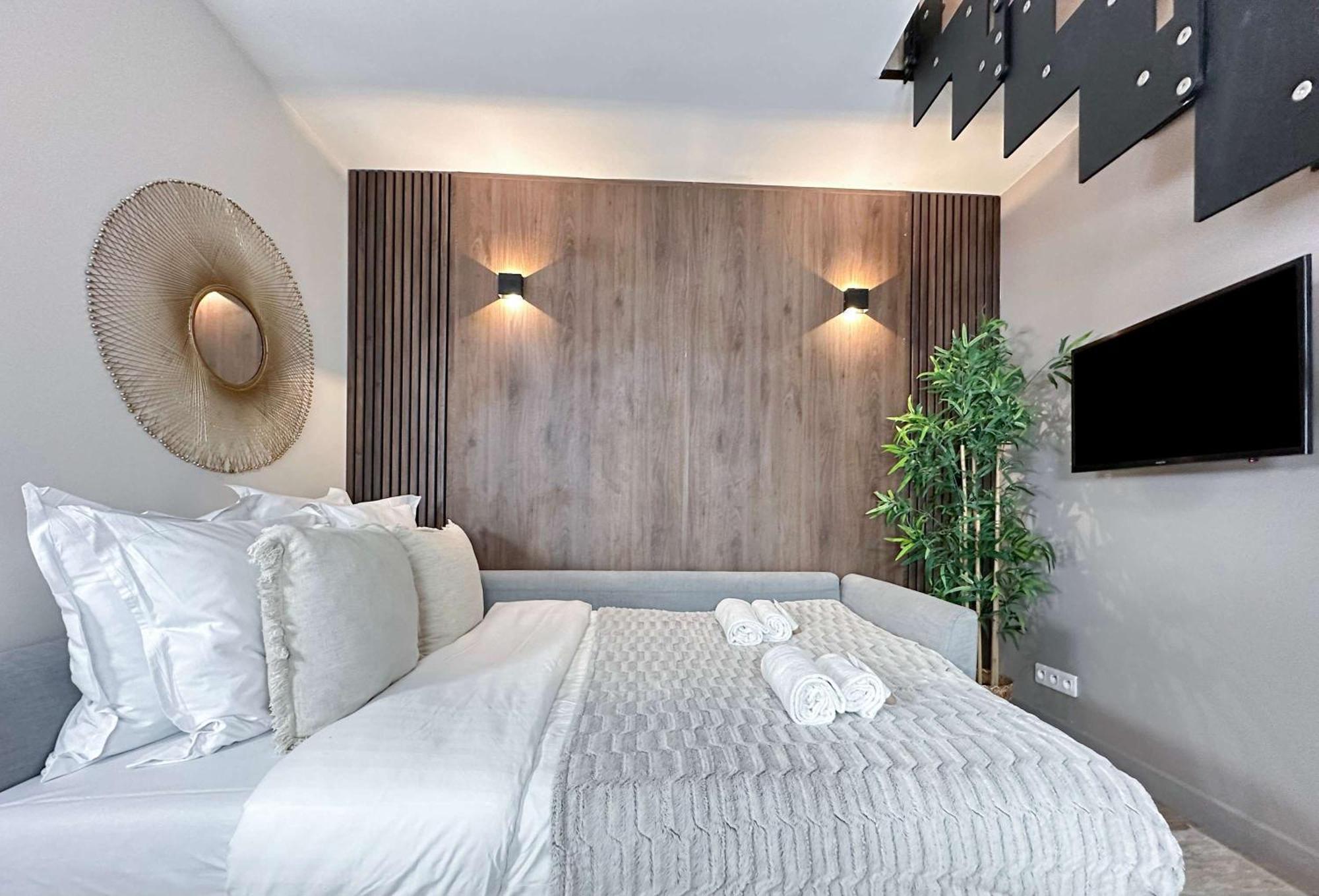Stylish & Chic Duplex Near Eiffel Tower Apartment Paris Exterior photo